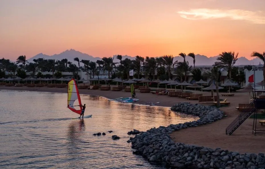 Desert Rose Resort . EG