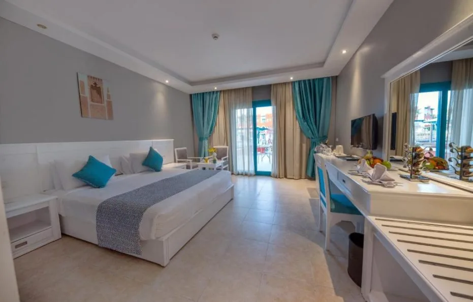 Sunrise Garden Beach Resort EG