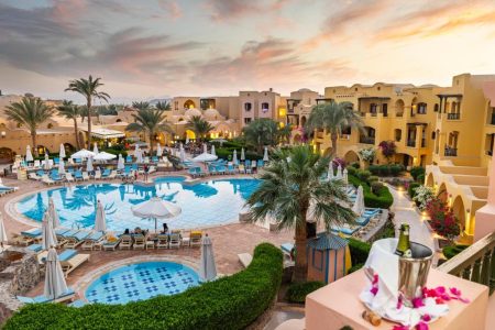 </noscript>The Three Corners Rihana Resort El Gouna