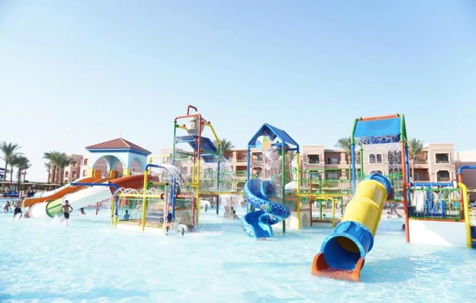 Charmillion Club Aquapark, EG