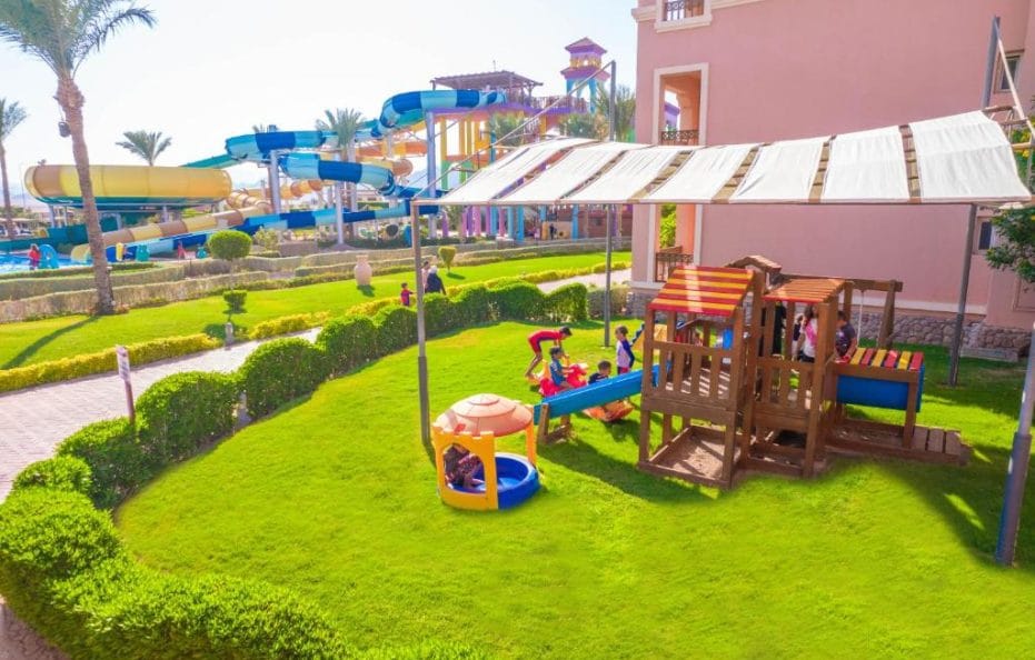 Charmillion Club Aquapark, EG