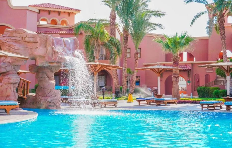 Charmillion Garden Aquapark, EG