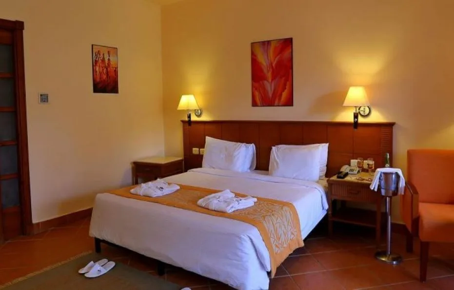 Charmillion Garden Aquapark, EG