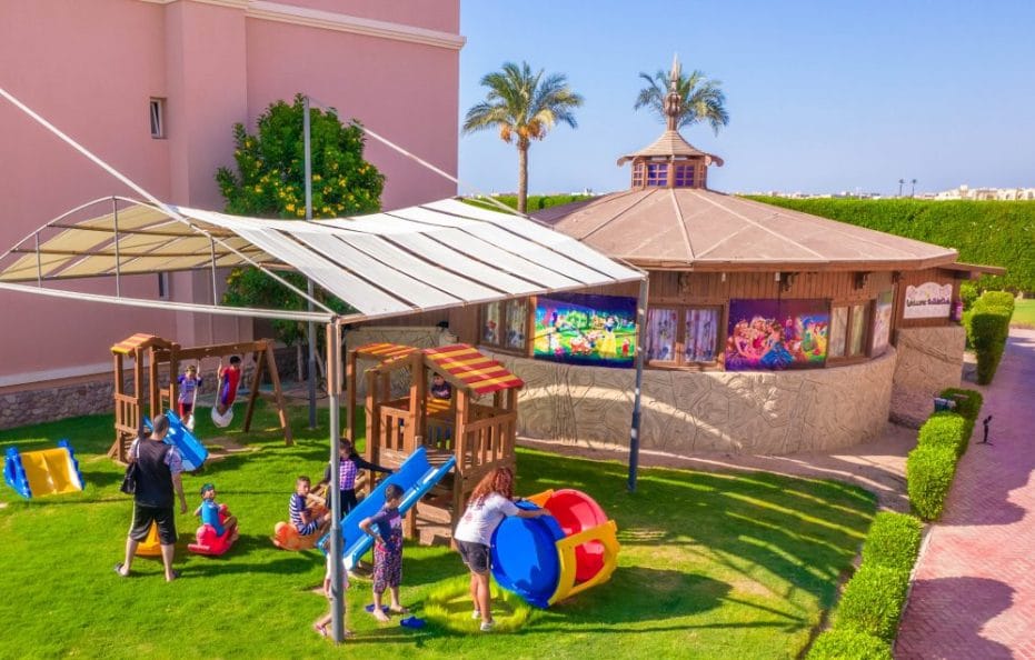 Charmillion Club Aquapark, EG
