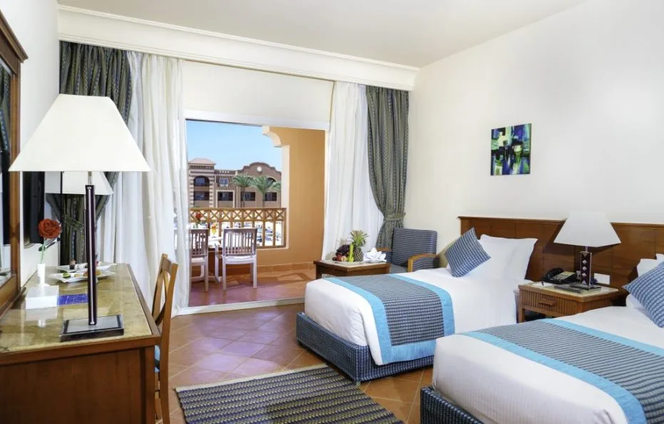 Charmillion Club Aquapark, EG