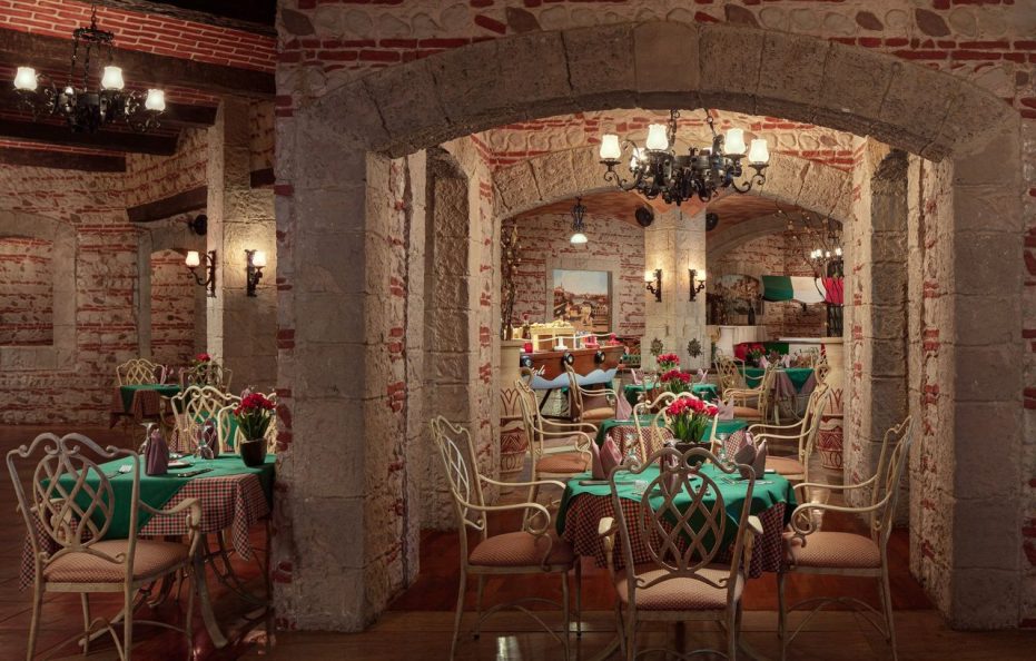 Palm Royale Resort – Soma Bay, EG