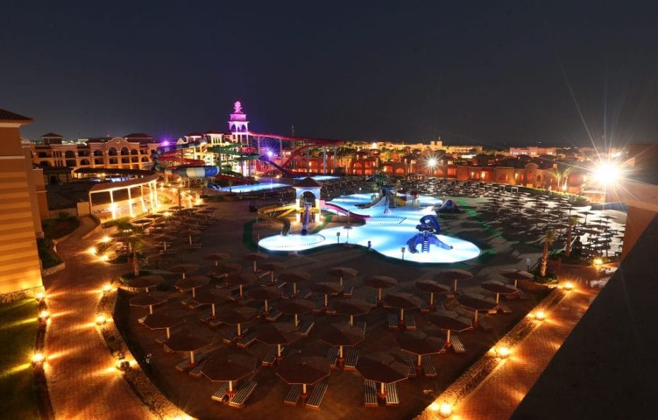 Charmillion Garden Aquapark, EG