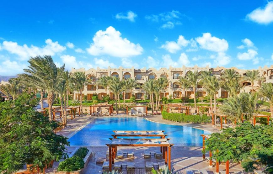 Jaz Makadi Oasis Resort All Market