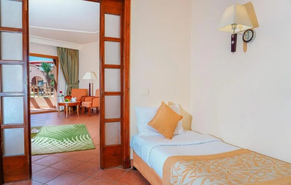 Family Triple Room with Garden View