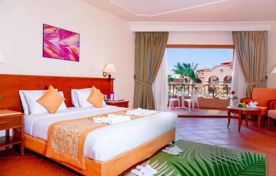 Family Triple Room with Garden View