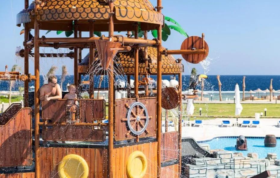 Three Corners Happy Life Beach Resort All Market