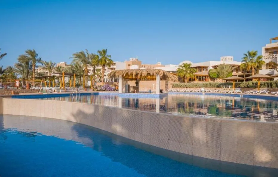 Fort Arabesque Resort, Spa & Villas is in Makadi Bay, EG