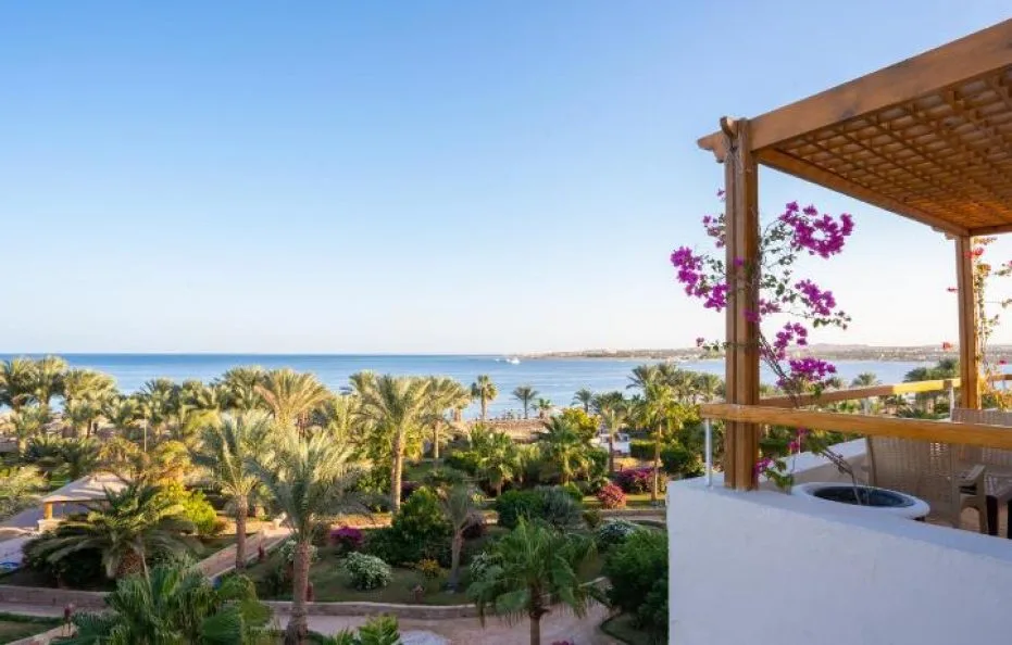 Fort Arabesque Resort, Spa & Villas is in Makadi Bay, EG