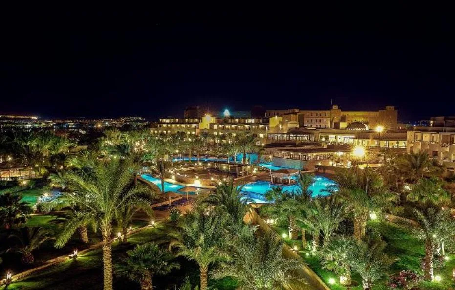 Fort Arabesque Resort, Spa & Villas is in Makadi Bay, EG