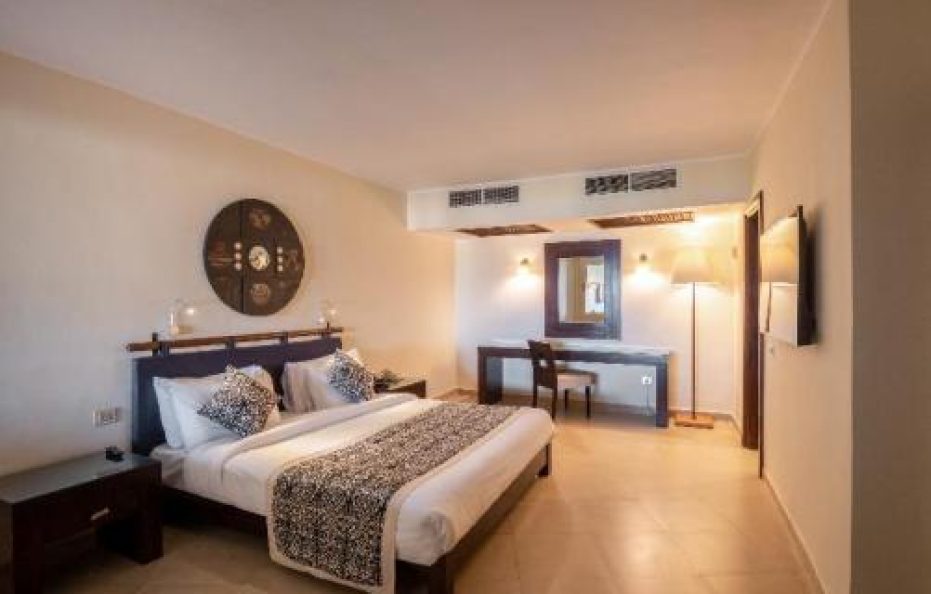 Fort Arabesque Resort, Spa & Villas is in Makadi Bay, EG