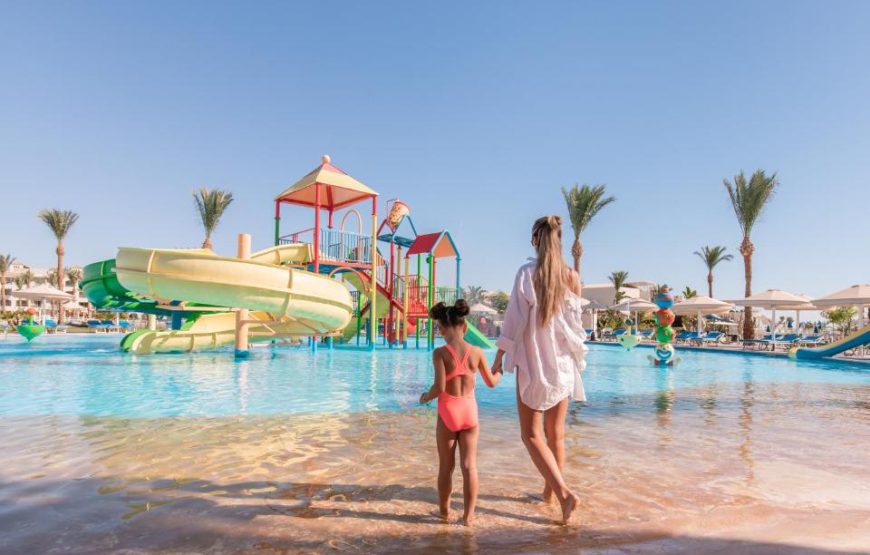 Pickalbatros Dana Beach Resort – Aqua Park All Market