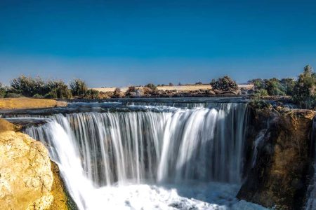 SFT Private tour of El- Fayoum Oasis and the National Park plus Meidum Pyramid from Cairo