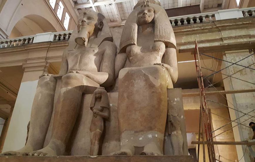 Full-day tour of Giza Pyramids, Sphinx, and Egyptian Museum with lunch from Cairo