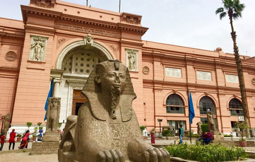 Giza Pyramids,Sphinx and the Egyptian Museum Tour from Mersa Matruh