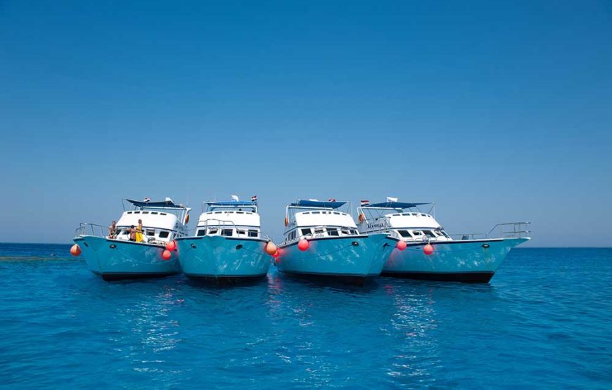 Mahmya Giftun Island sunset with snorkeling cruise and beach in Hurghada