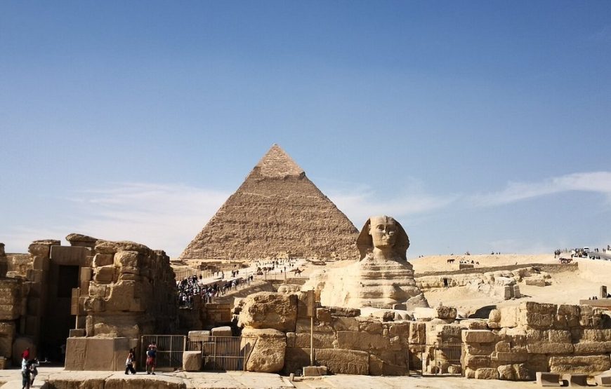 Giza Pyramids and Sakkara Tour