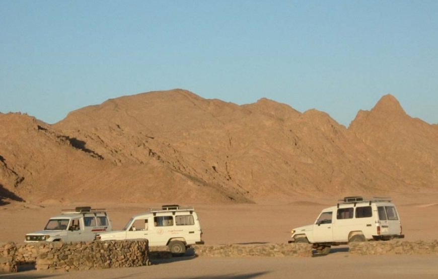 Hurghada Bedouin Desert Safari by Jeep 4×4