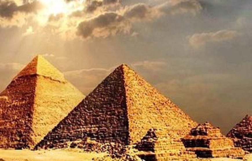 Tour to Giza Pyramids and Sphinx