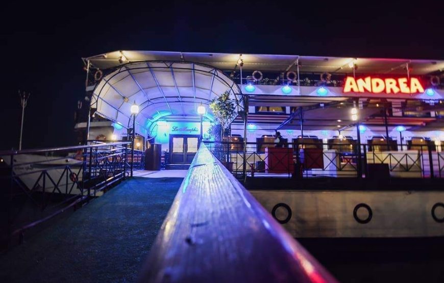 Evening Nile Cruise with dinner and show in Cairo (option 5: مركب اندريا كروز Andrea Cruise Boat)