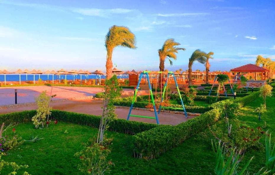 Hawaii Paradise Aqua Park Resort – Families and Couples Only , EG