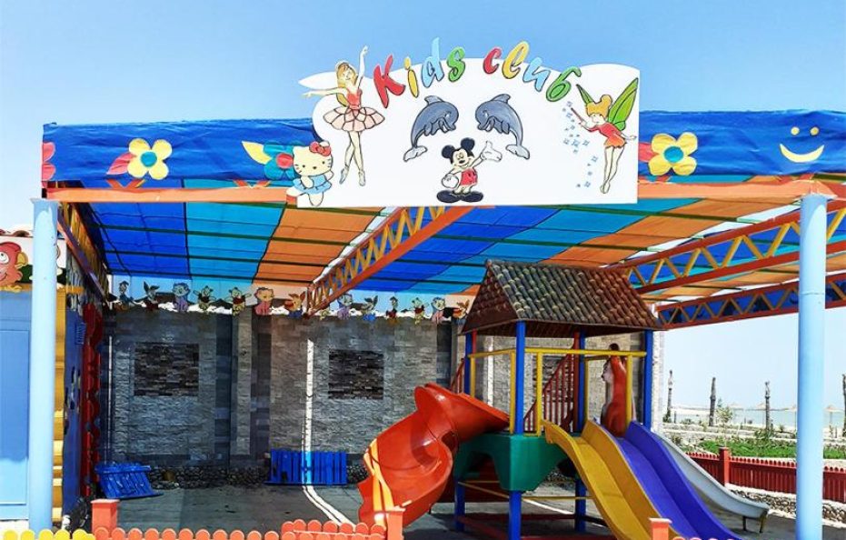 Hawaii Paradise Aqua Park Resort – Families and Couples Only , EG