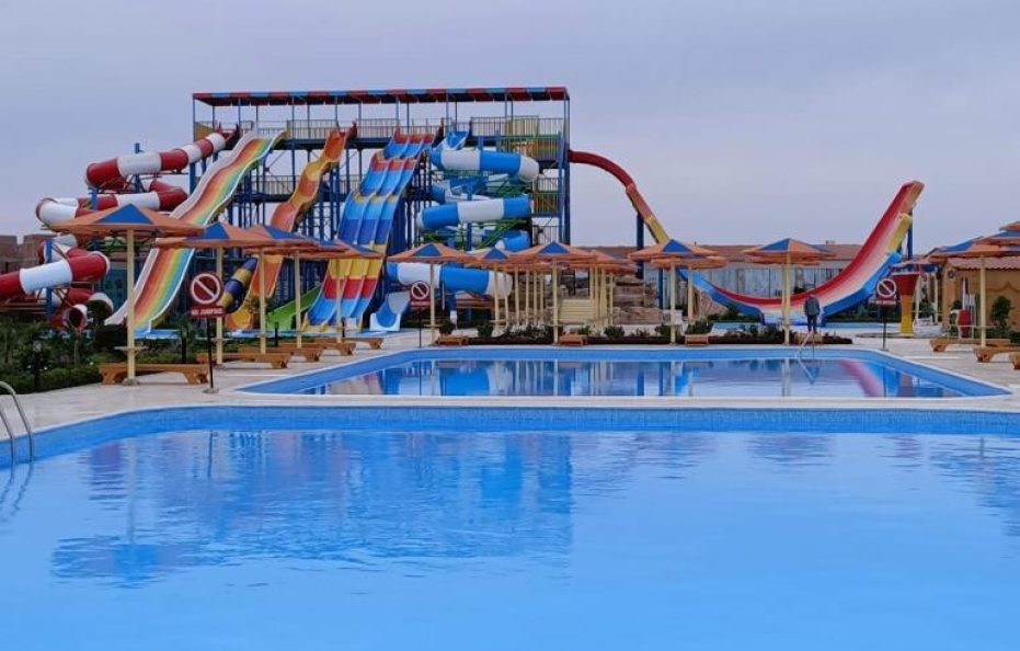 Hawaii Paradise Aqua Park Resort – Families and Couples Only , EG