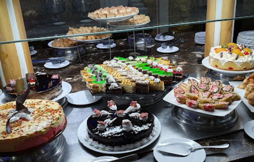Evening Nile Cruise with dinner and show in Cairo (option 9: Scarabee Nile Cruise)