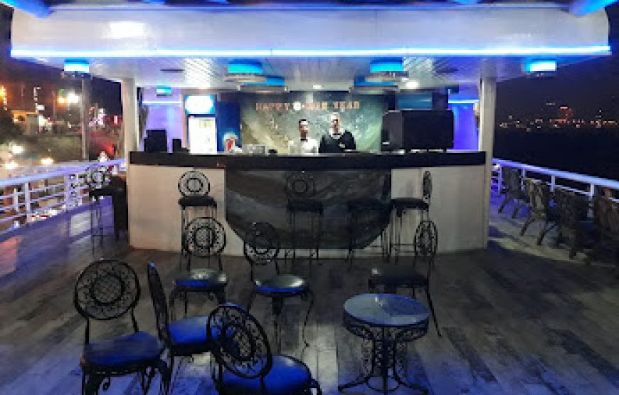 Evening Nile Cruise with dinner and show in Cairo (option 9: Scarabee Nile Cruise)