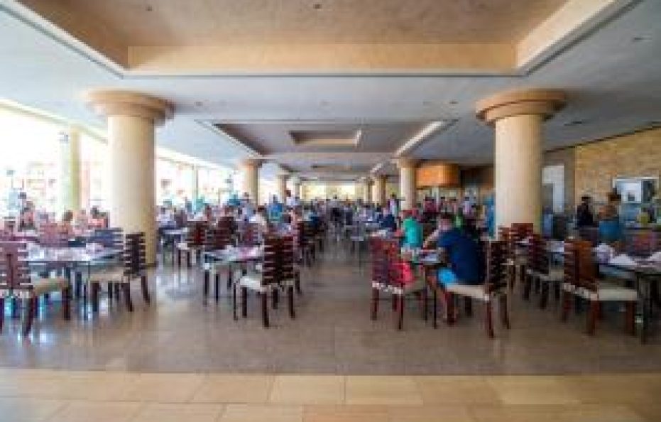 La Rosa Waves Beach – Couple & Families Only,EG