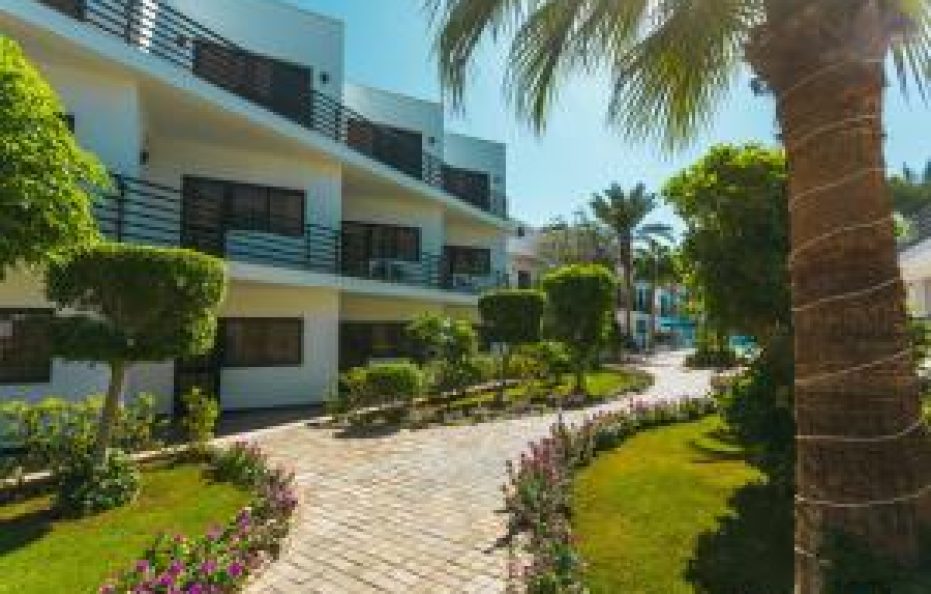 Royal Brayka Beach Resort,EG