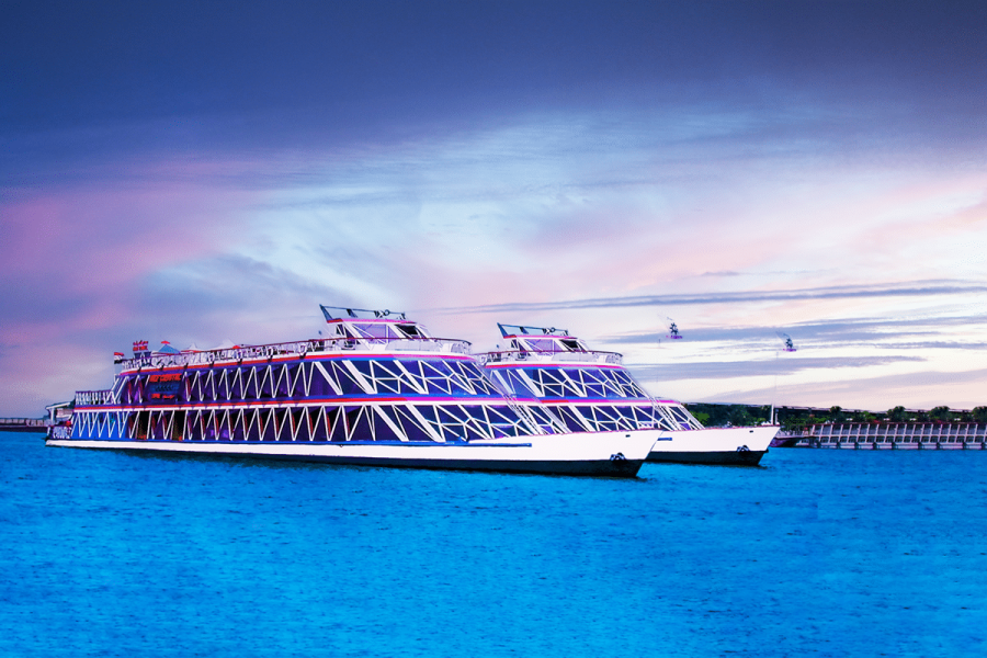 Nile Crystal Tobaz Boat